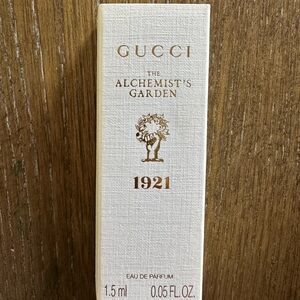 Gucci The Alchemist's Garden 1921